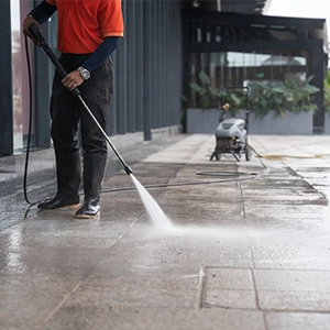 high-pressure-water-cleaning